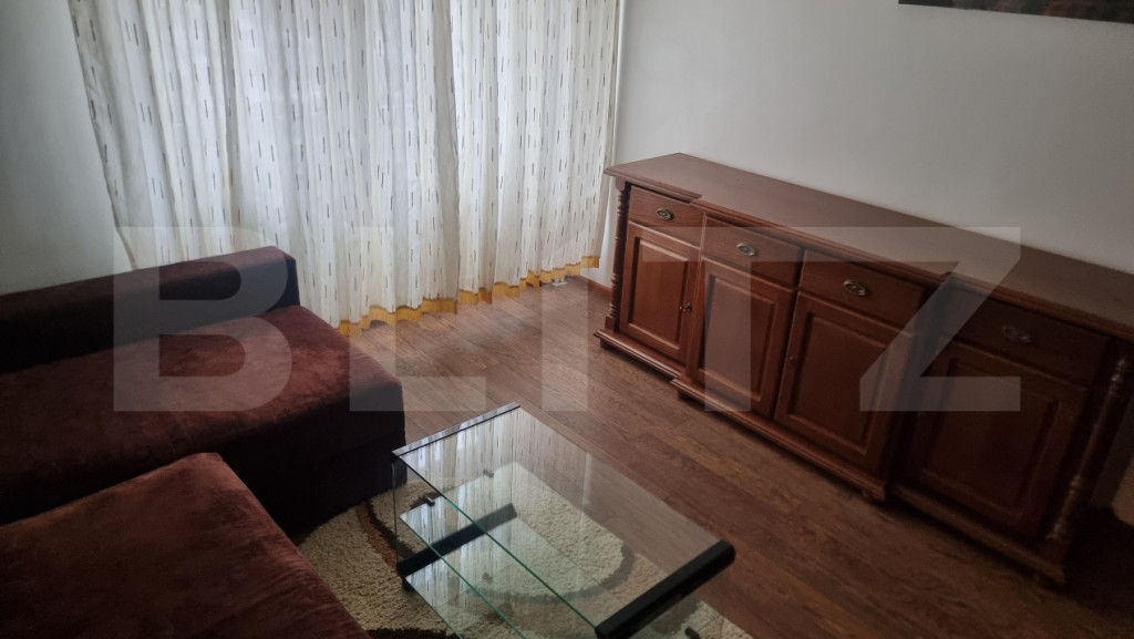 Garsoniera de inchiriat, 40 mp, zona Sud