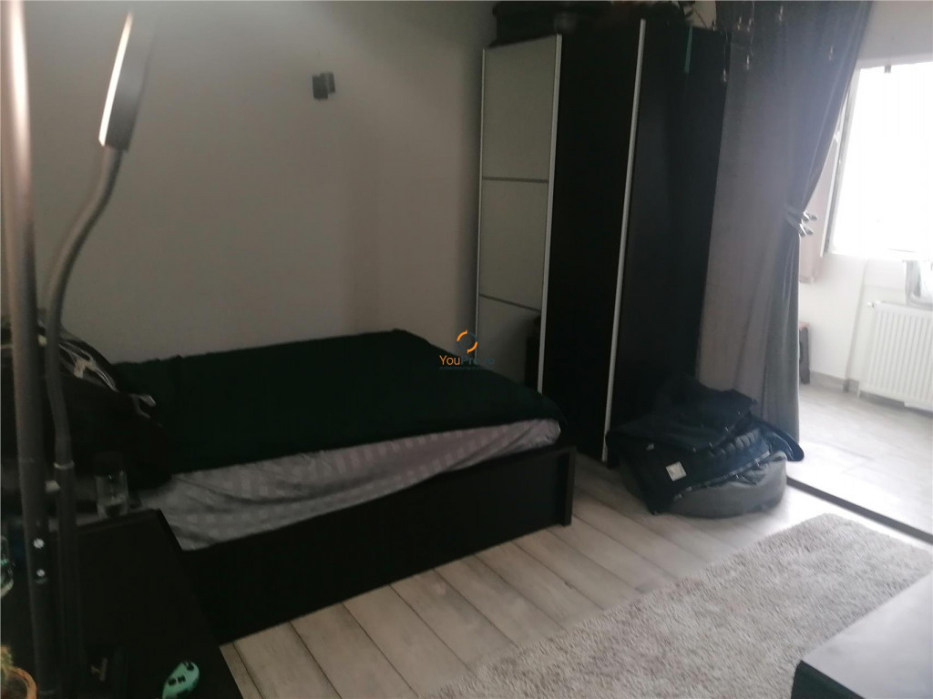 Decomandat Spatios cu Centrala Spitalul Judetean