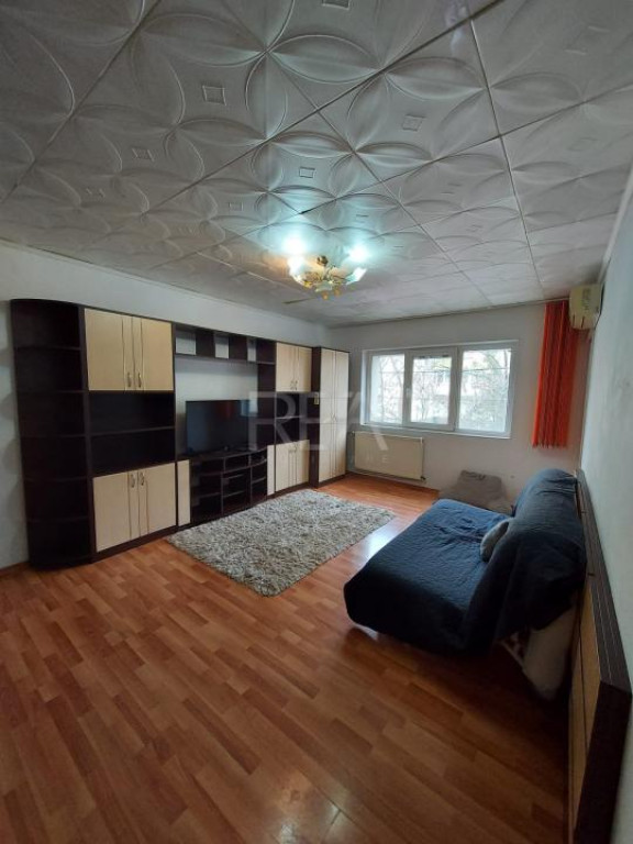 2 camere Aviației decomandat, parcare, et. 1, an 1985, metr