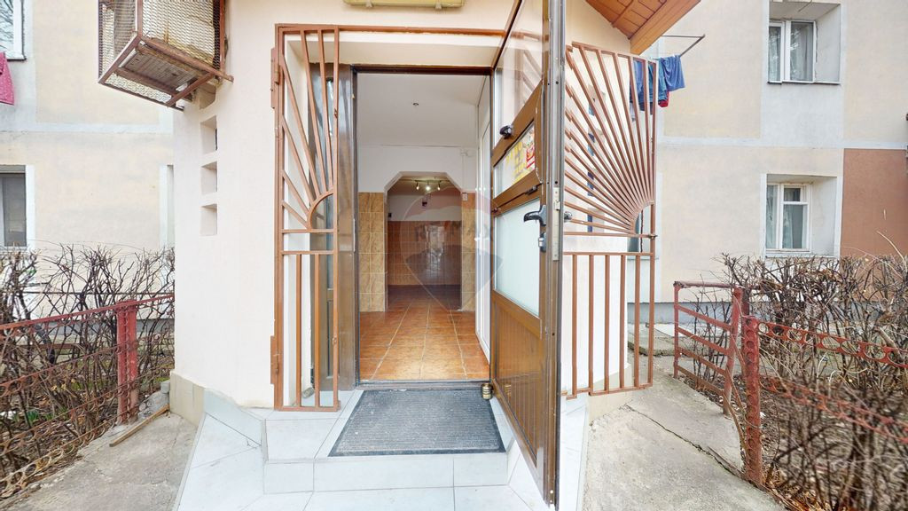 Spatiu Comercial Strada Lunga