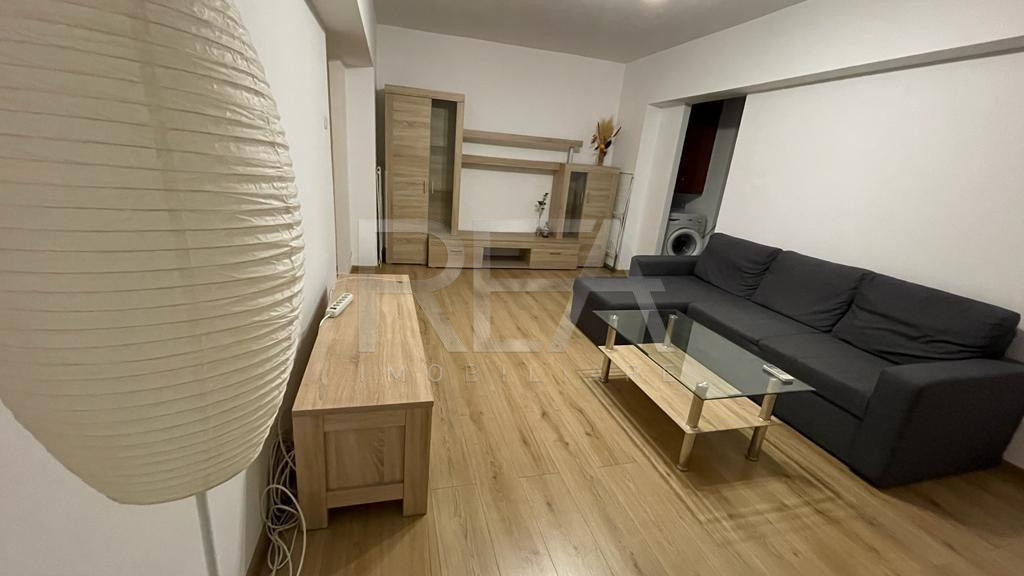 3 camere Tineretului, an 1986, metrou, 70 mp