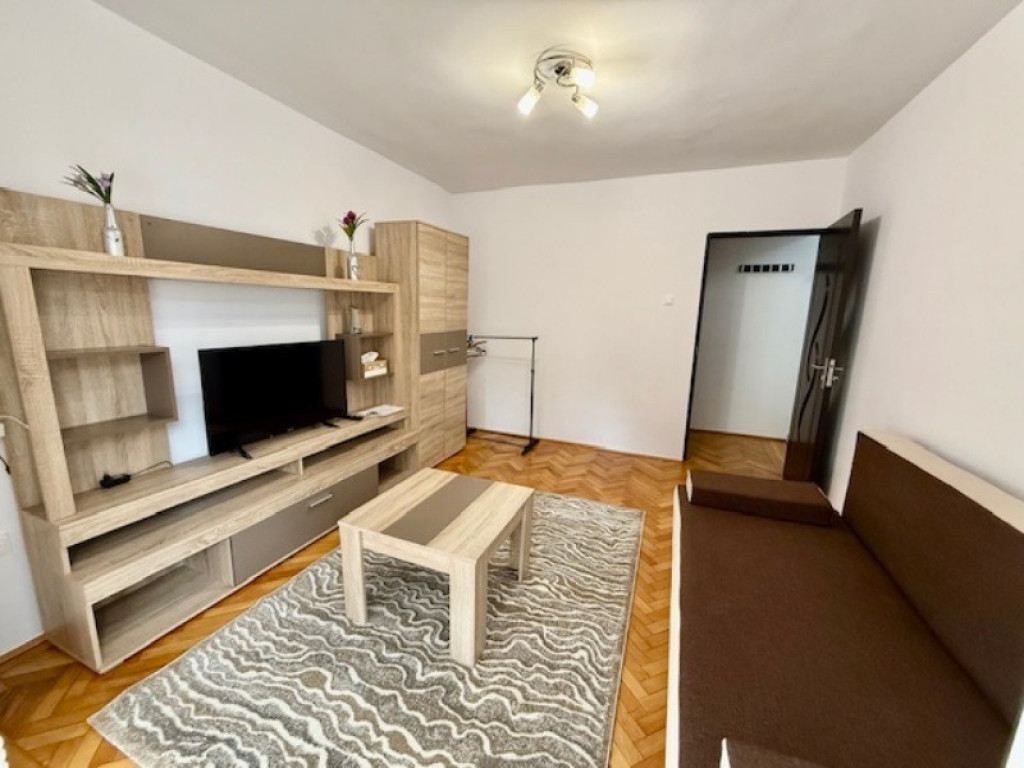 AA/1161 De închiriat apartament cu 2 camere în Tg Mureș - 7 Noiembrie