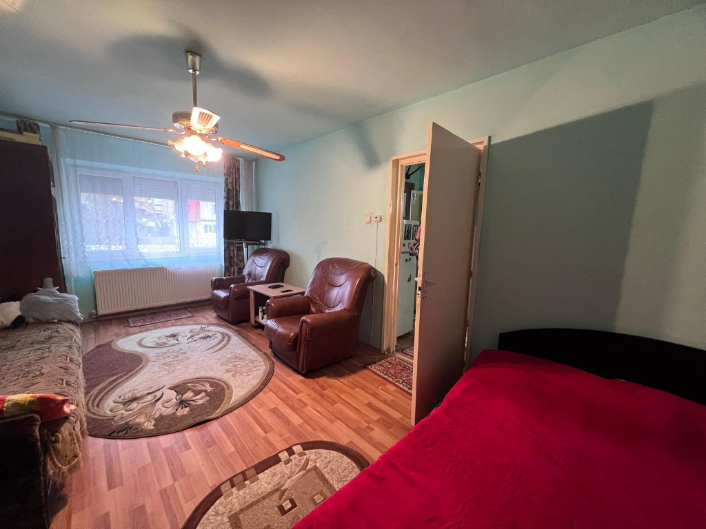 Apartament o camera,zona Progresul