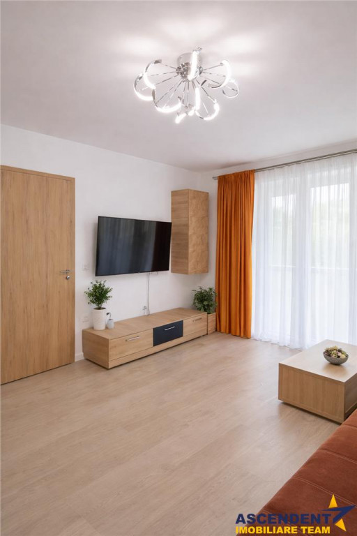 Decomandat, etaj1, Coresi, Kasper, Tractorul, Brasov