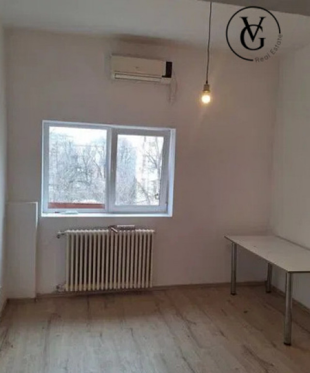 Garsoniera - Stefan cel mare - Metrou