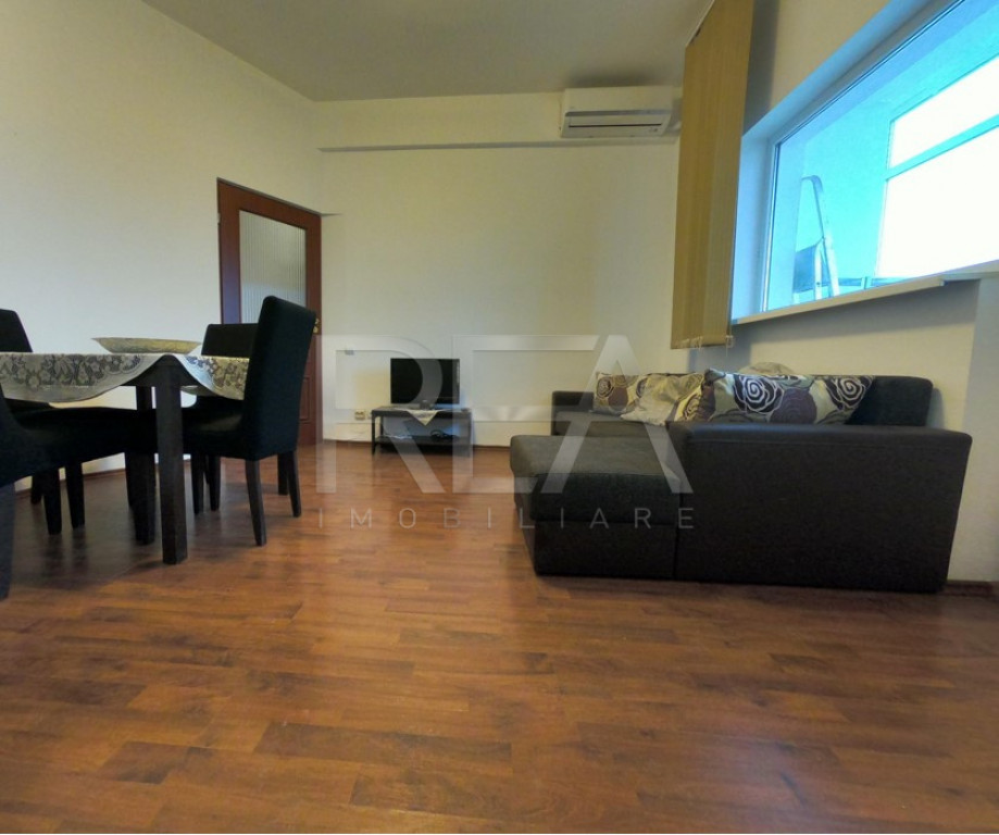 Apartament 2 camere, zona Armeneaca