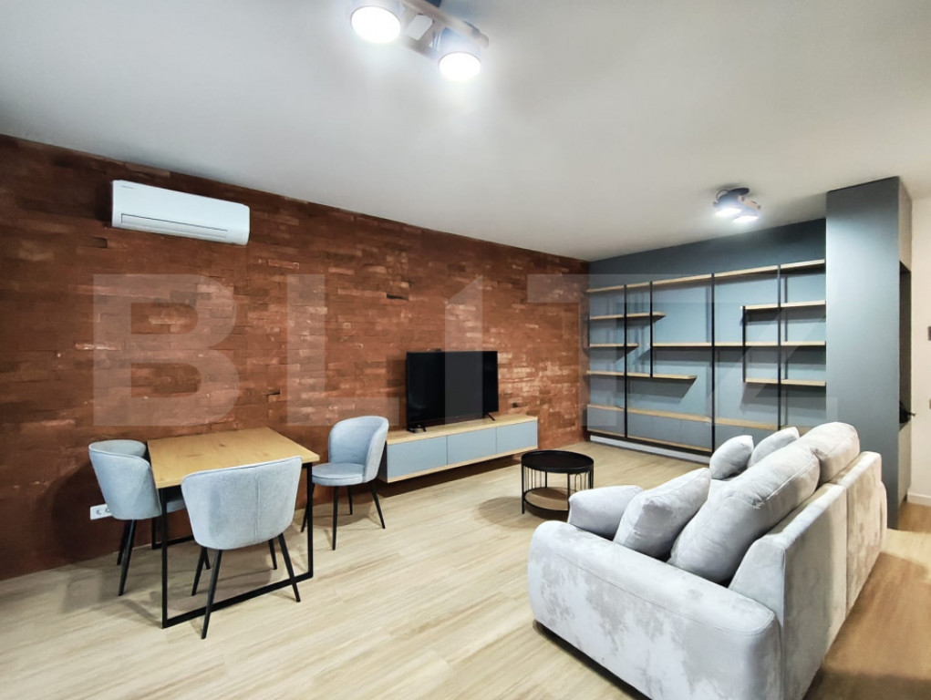 Apartament Scala , prima inchiriere , Cetate