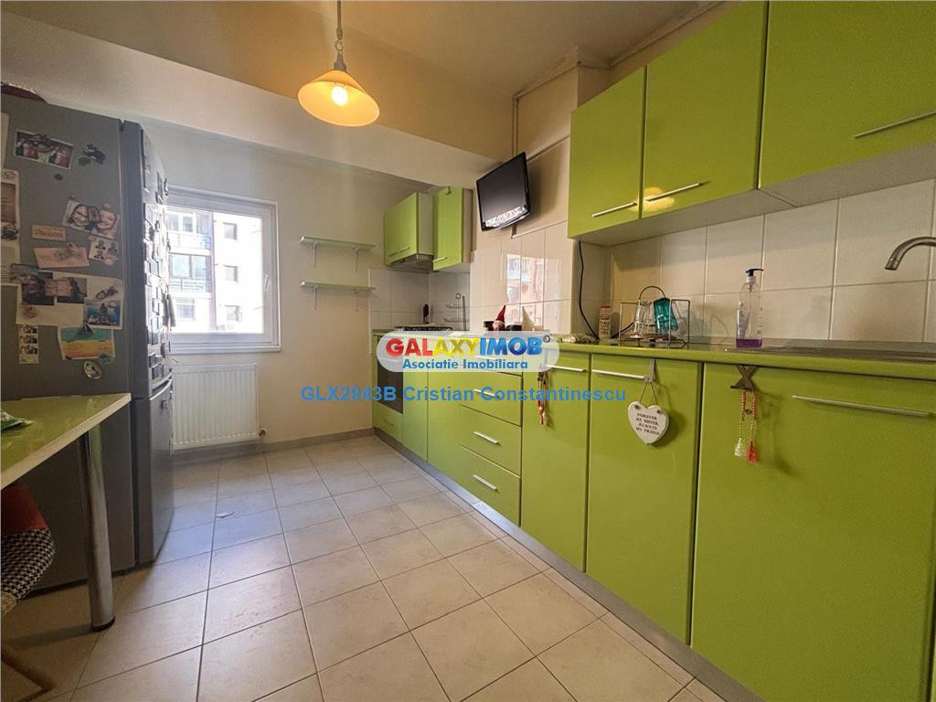 Apartament 3 camere, decomandat, renovat complet,Titan, metr