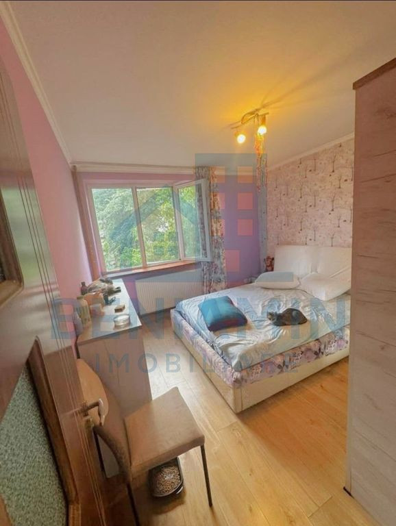 3 camere decomandate Brazda 79mp -centrala -doua bai -buc...