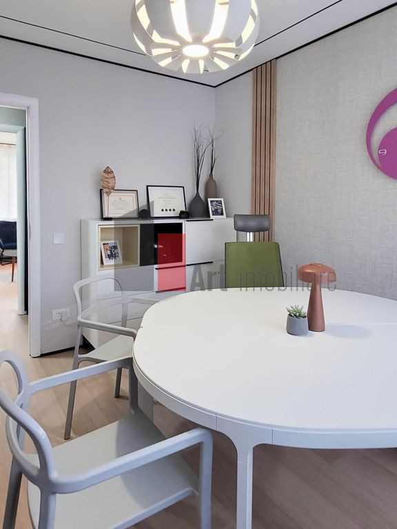 Oferim spre vanzare apartament superb de 3 camere, in Dru...