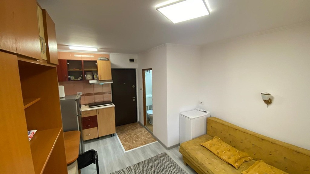 Camera de camin/garsoniera,17mp,Bularga – Intersectie Granit Center