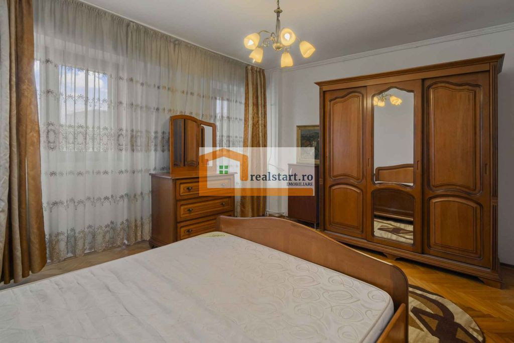 Prima inchiriere, Stirbei Voda, 800m distanta Metrou Eroi...