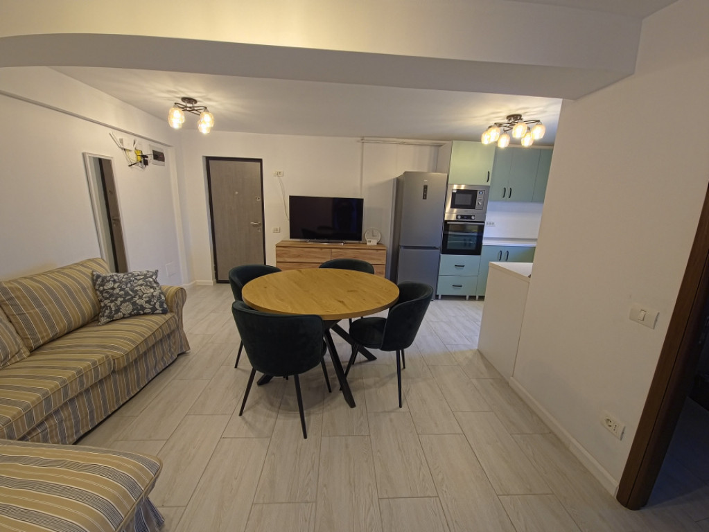 Agigea 3 camere aproape nelocuit Mobilat & Utilat Parcare