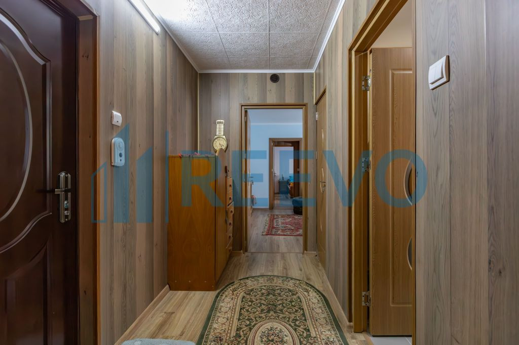 Apartament 3 camere – poziție premium, Cornisa Bistri?...