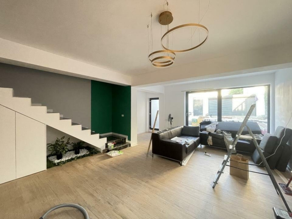 Vilă P+1 de închiriat zona Coiciu