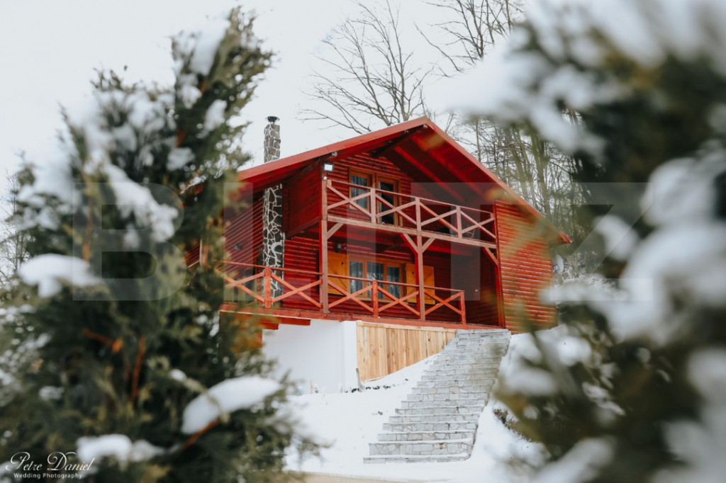 Cabana la Valeni - COMISION 0 pentru o afacere la cheie