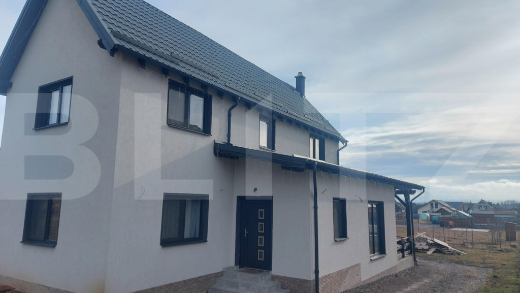 Casă premium, eficientă energetic, teren generos - Sfântu