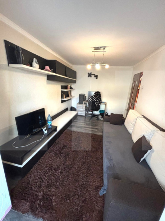 Apartament 3 camere, 90 mp, zona Alfa