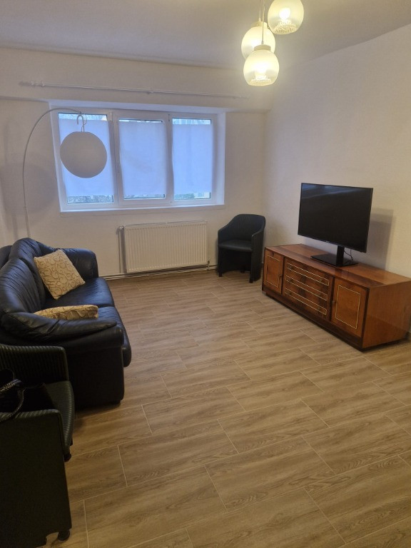 Apartament 3 camere Micro 3
