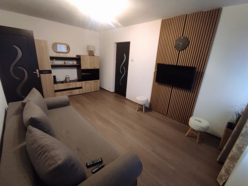 Apartament 2 camere semidecomandat, 50mp, Centru Km 0