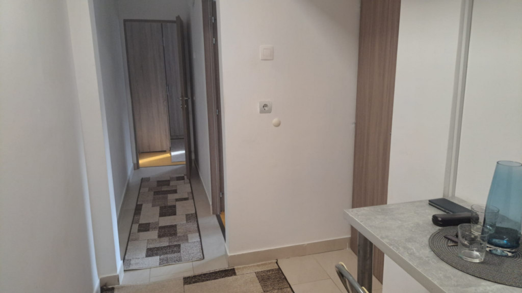 Apartament 2 camere, 40 mp,zona Vivo Mall