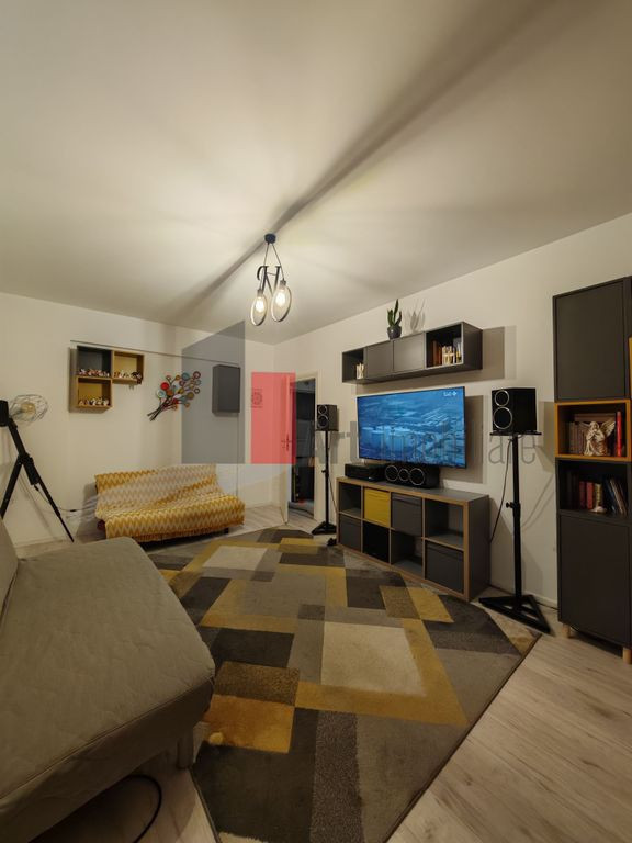 Apartament cu doua camere de vanzare -Pacii-cu centrala-m...