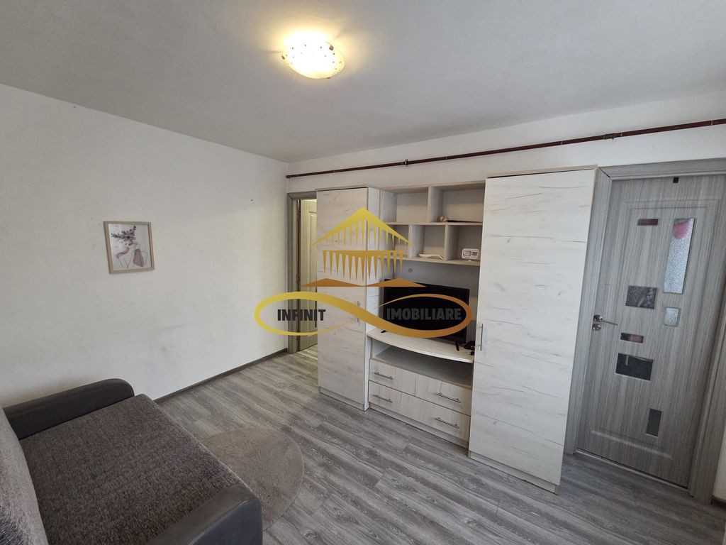 Apartament 2 camere de inchiriat Piata Sud