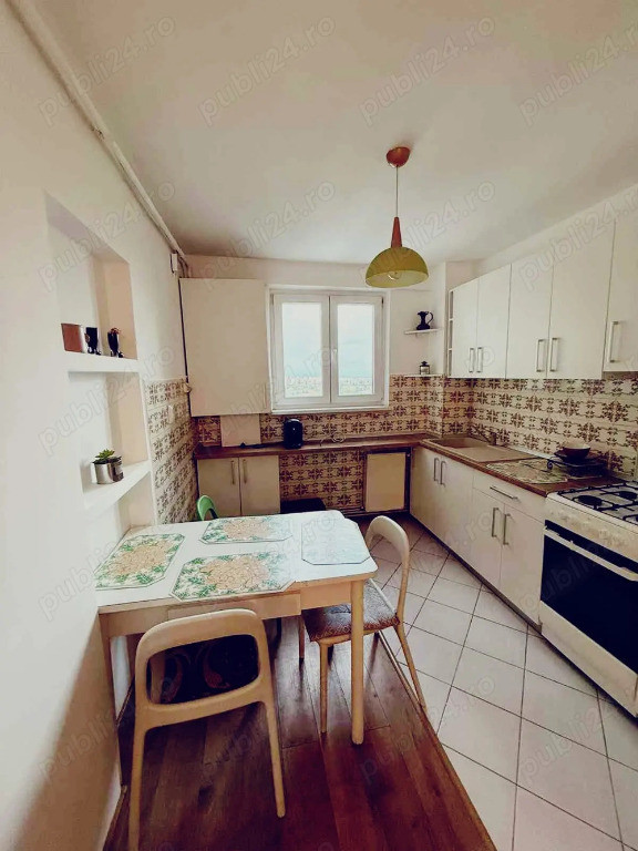 Apartament de 3 camere zona ASTRA
