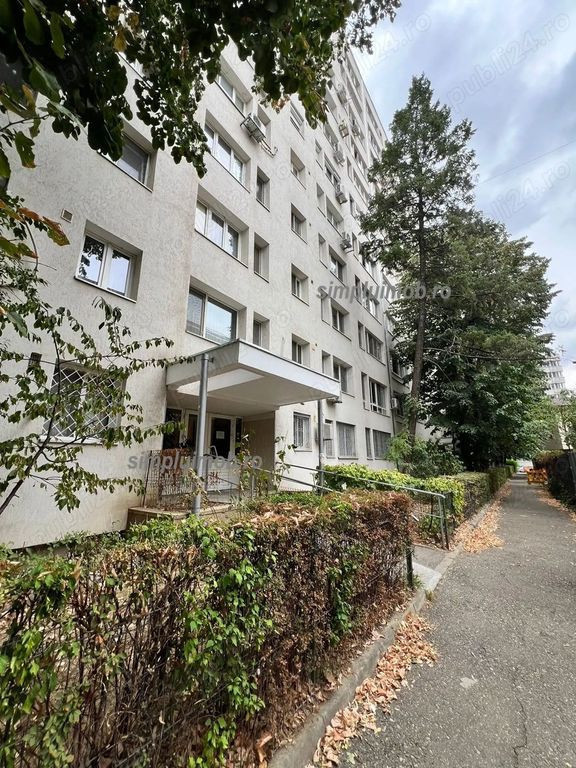 Spatios Metrou Dristor 350 metri