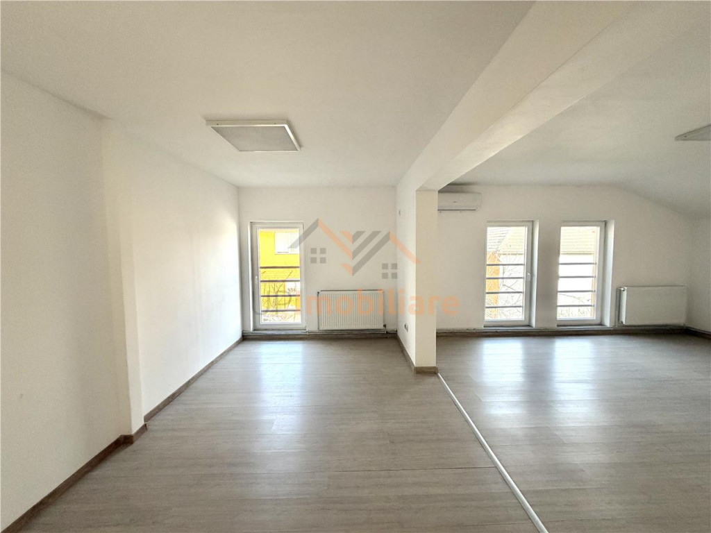 SPATIU DESTINAT BIROURILOR | CALEA ARADULUI | ORADEA