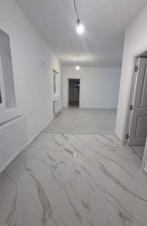 Casa tip Duplex adiacent str Celofibrei