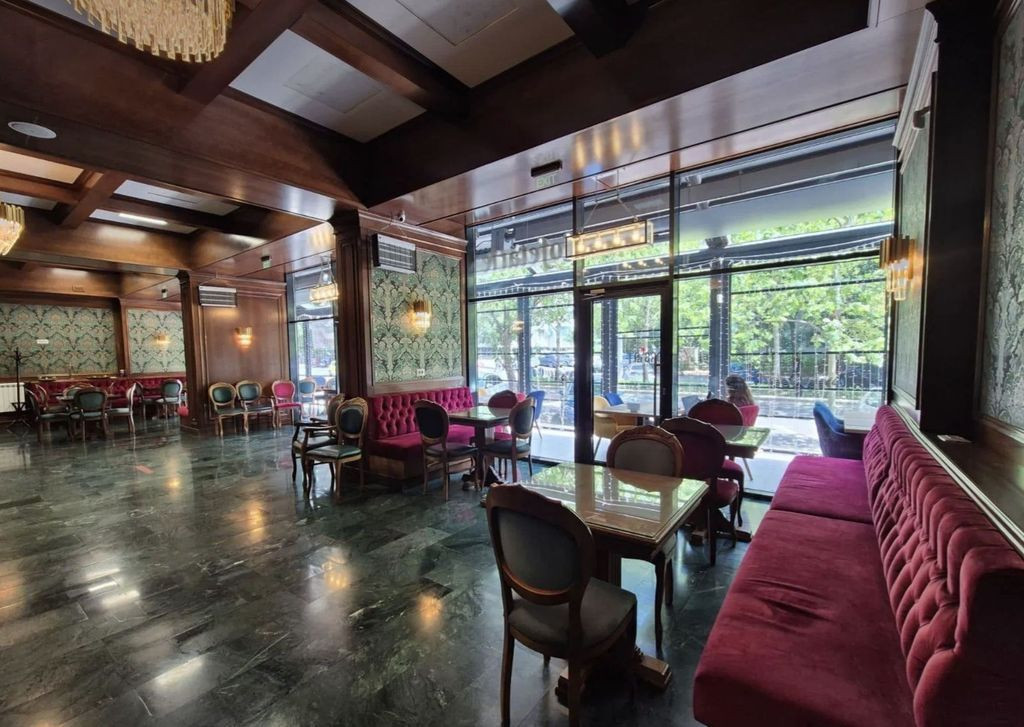 Zona Dristorului sp 235 mp + 30 m terasa bloc nou