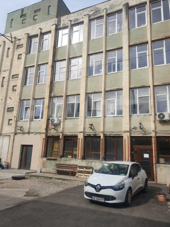Spatiu comercial, parter, 381 mp - Bartolomeu