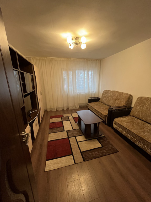 Apartament 2 camere Traian etaj 2/4
