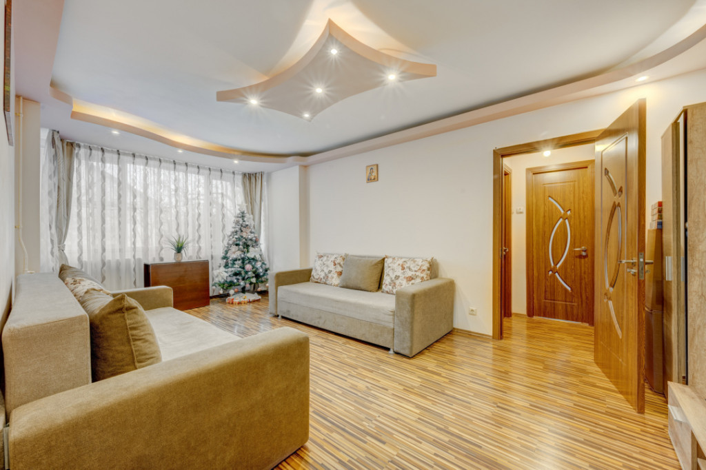 Berceni, Emil Racovita, Al. Moldovita, Parcare ADP, Mobilat