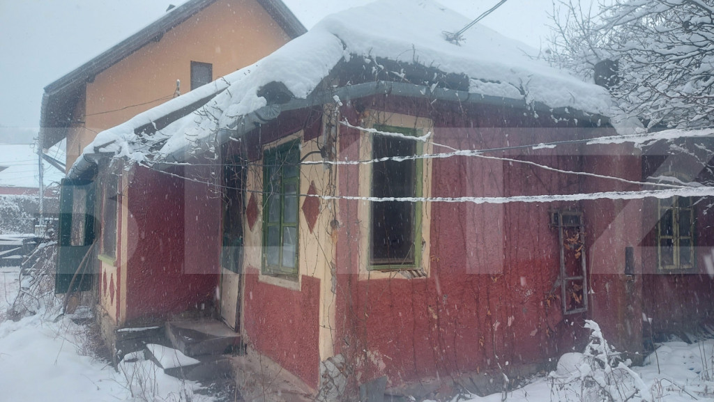 Casă tradițională cu teren generos – Covasna Voinesti