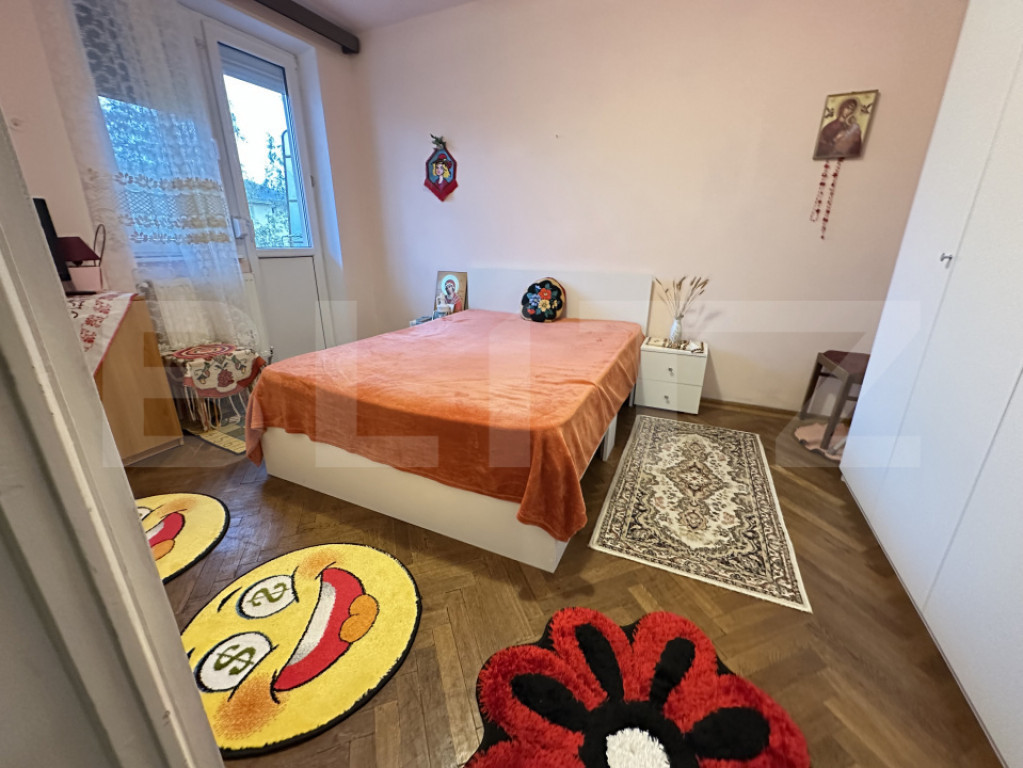 Apartament cu 2 camere semidecomandat, Deva, Central