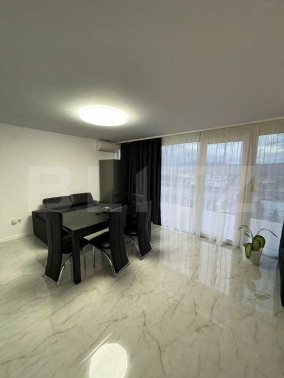 Apartament 3 camere, 89 mp, zona Piata Centrala