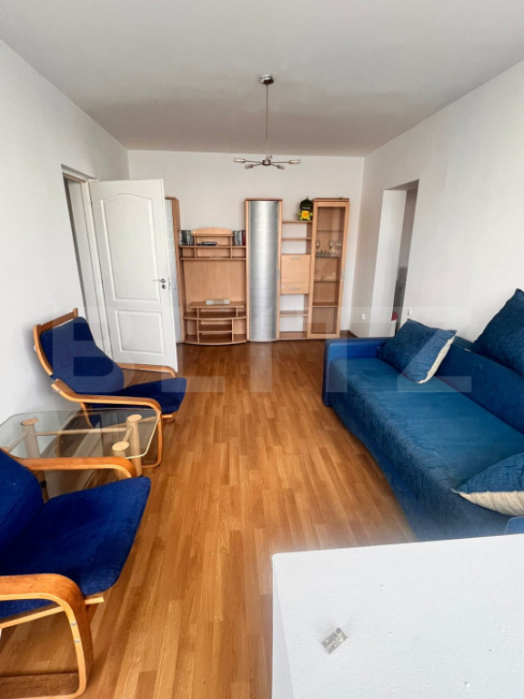 Apartament 2 camere semidecomandat