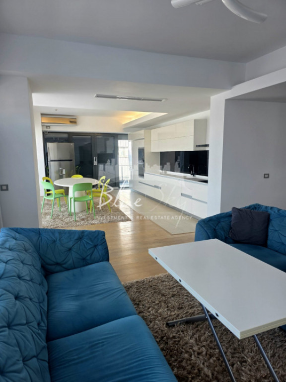 Duplex cu vedere frontală la mare | Etajele 11–12 | Parca