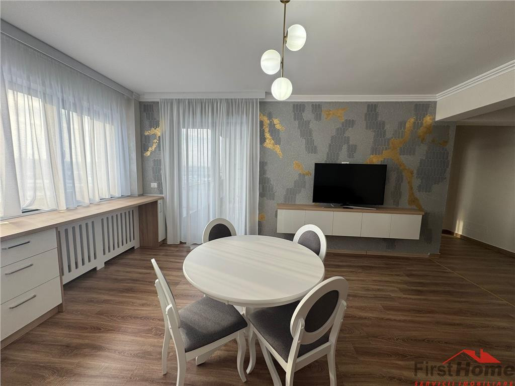 Ap de lux 2 cam, etaj 2, prima , parcare, bloc nou