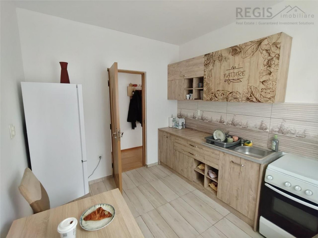 Apartament 2 Camere Zona Tractorul parcare