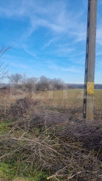 TEREN INTRAVILAN POTENTIAL INVESTITIE