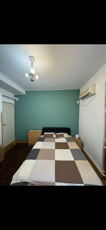 Garsonieră pe Strada Armenească – fără risc seismic, bloc reabilitat