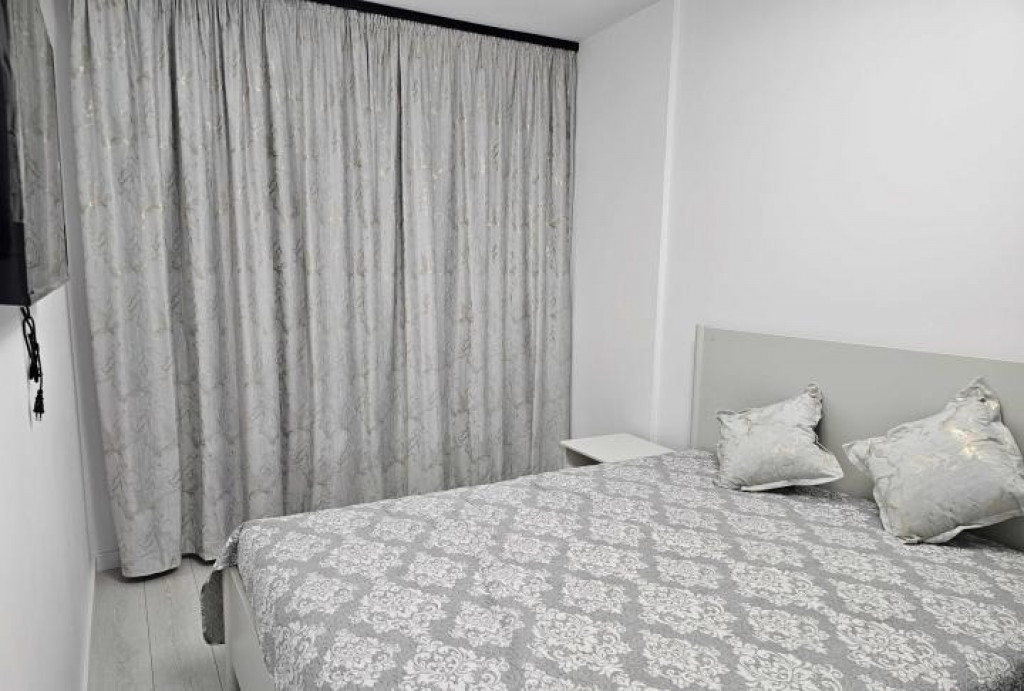 Berceni metrou biruintei 81 studio