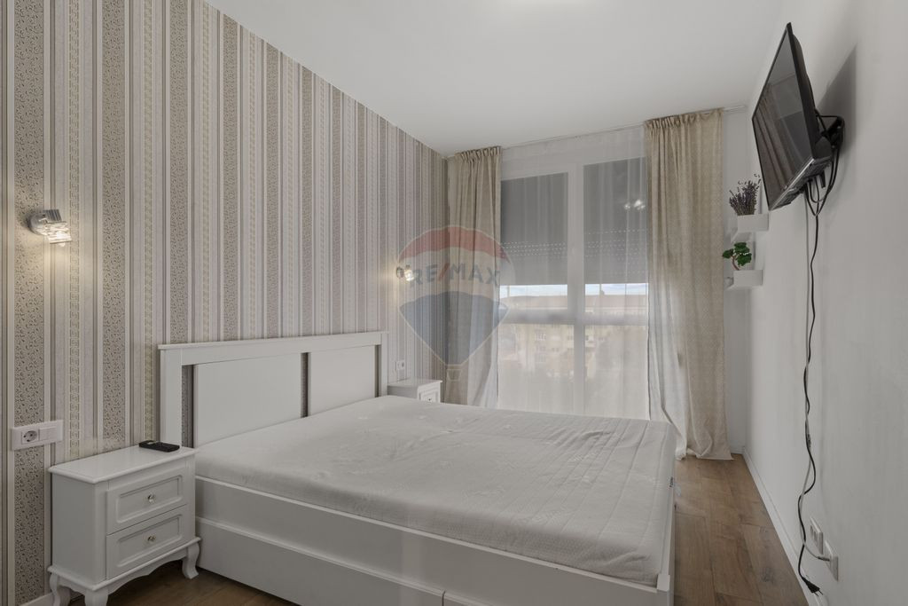 Apartament cu 2 camere si loc de parcare de închiriat AR...