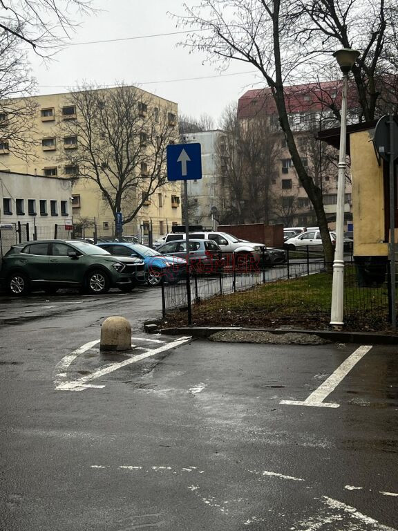 2 camere - Metrou Aparatori + Parcare ADP