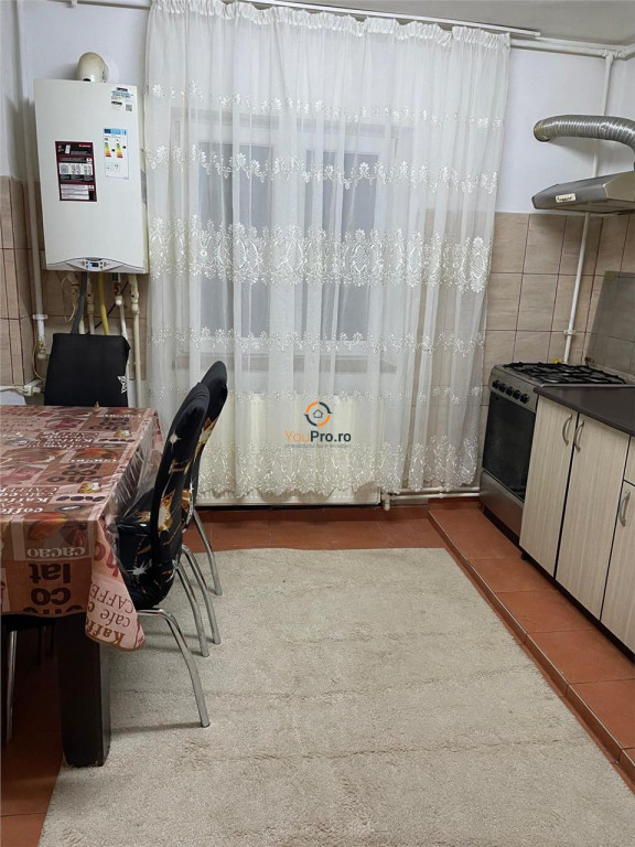 Zona Soarelui Apartament 3 camere etaj 1 Parcul Padurice