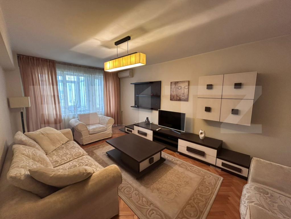 Apartament 3 camere, 82 mp, zona Calea Severinului- Promenad