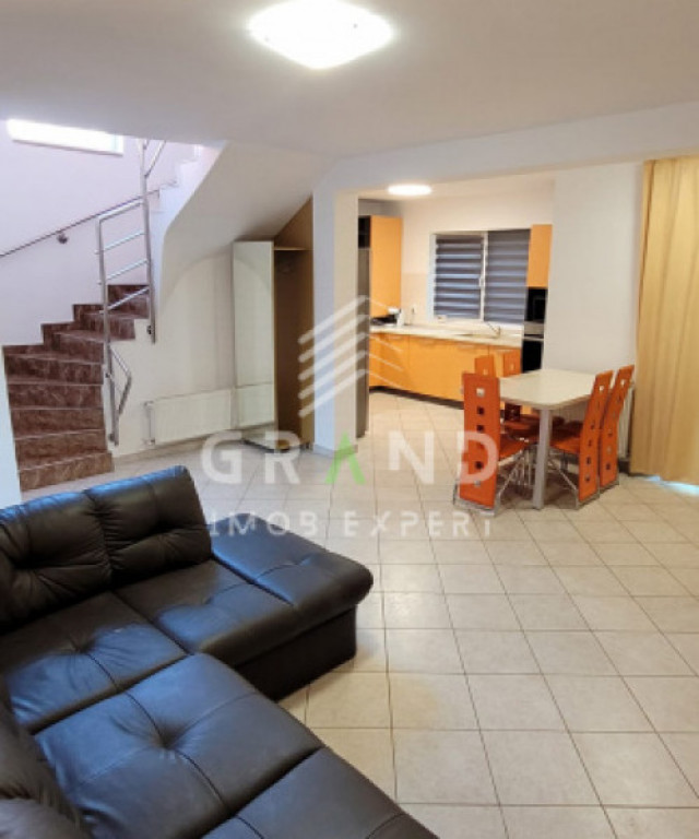 Duplex de închiriat | 4 camere | 98 mp utili | 2 parcări |